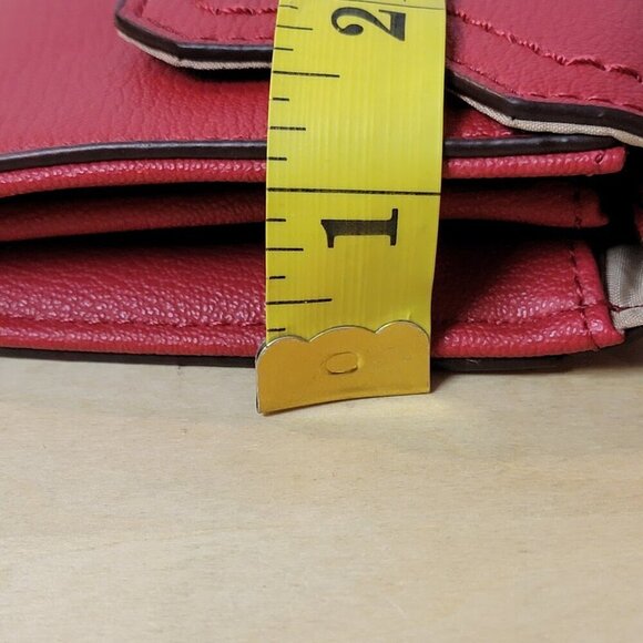 Beautiful Jones New York Signature Crossbody Wallet - Like New - Picture 9 of 11